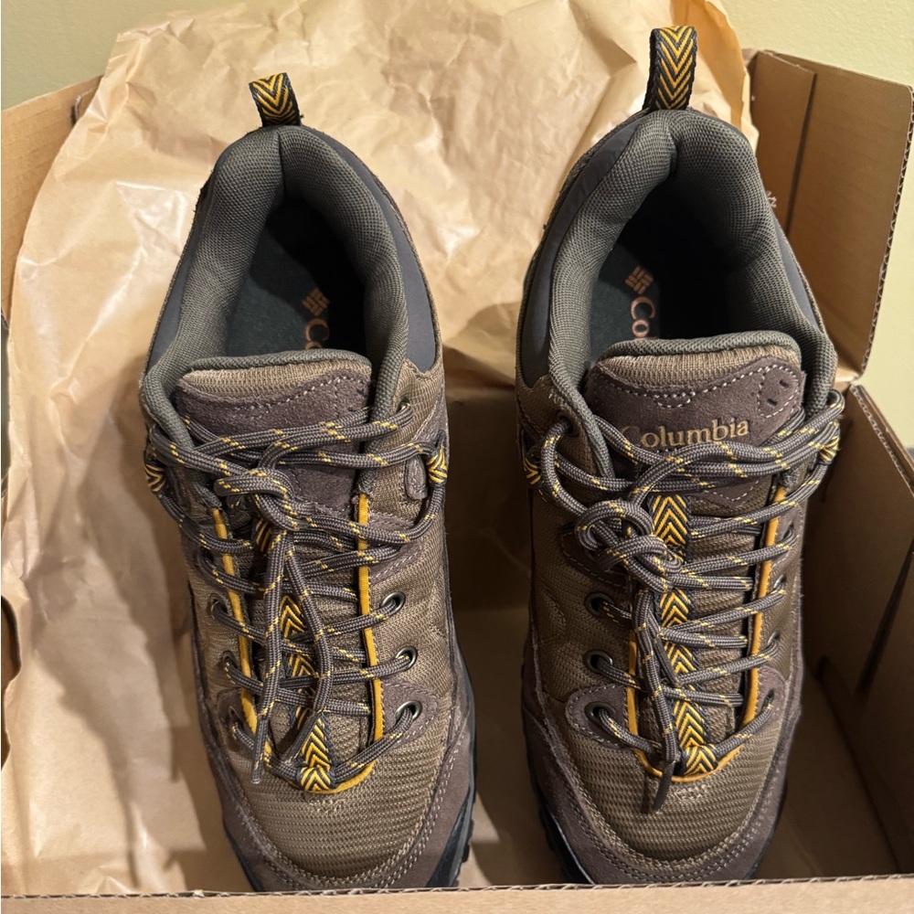 Columbia Men's  Birke Trail Sneakers - Black - Picture 3 of 8